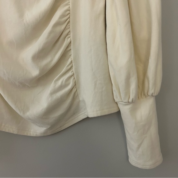 GESTUZ RifaGZ White Cream Pullover Ruched Blouse - Picture 6 of 9